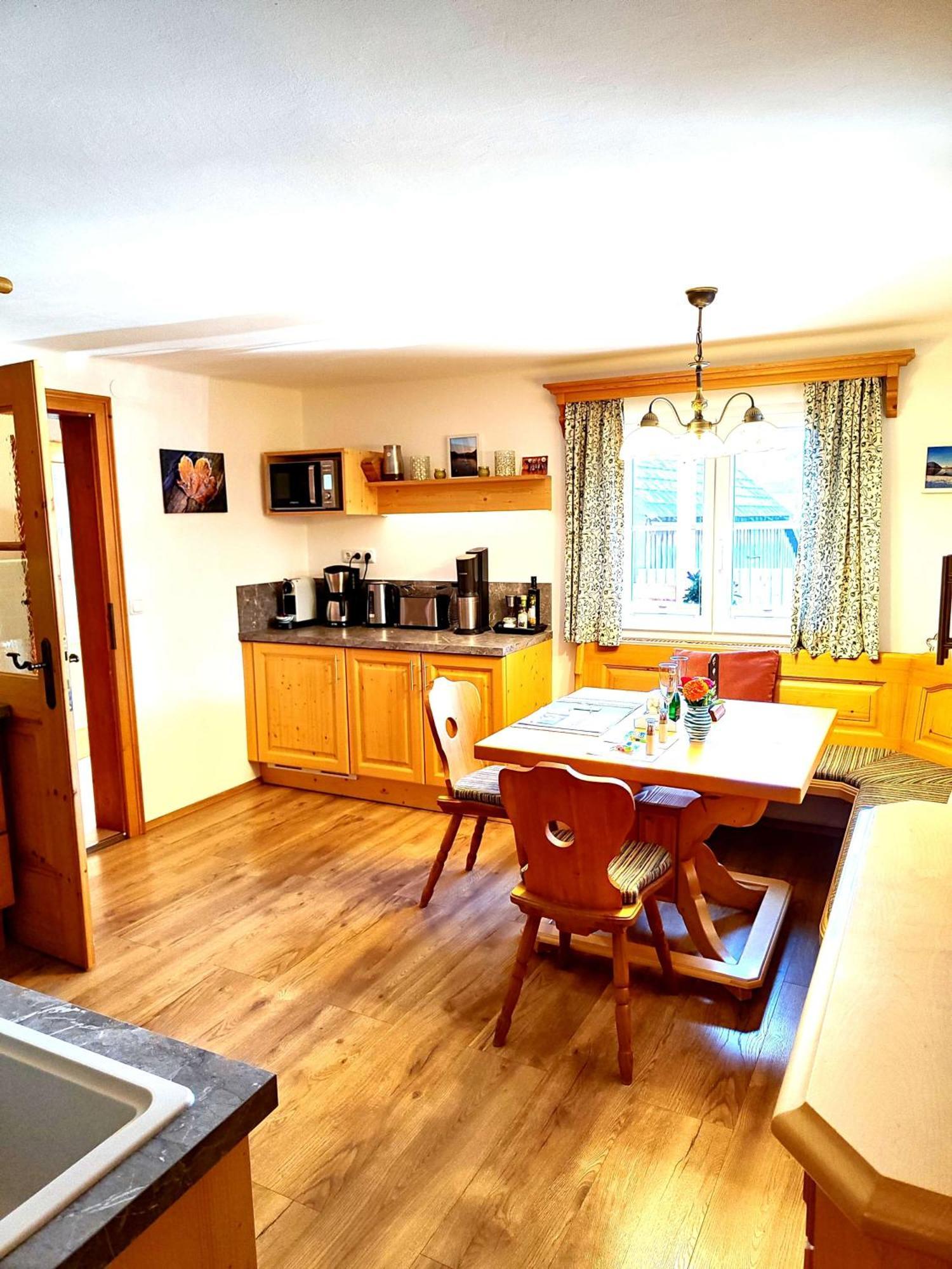 Ferienwohnung Grundlsee, Willkommen In Mami'S Ferienwohnung Exterior foto